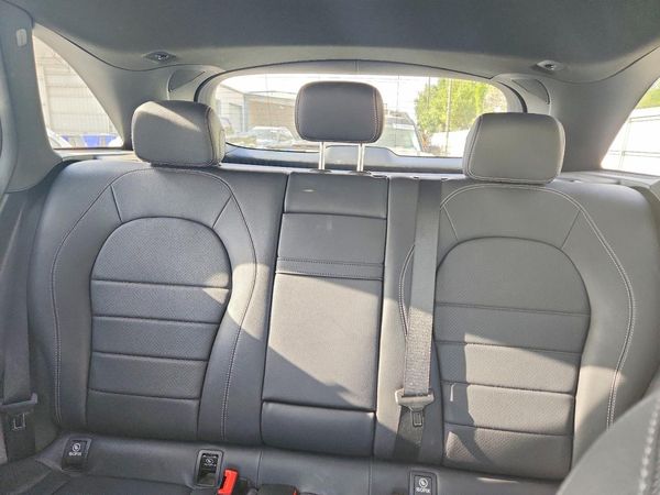 2020 MERCEDES-BENZ GLC GLC300