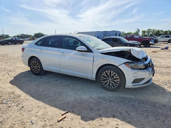 2021 VOLKSWAGEN JETTA S / SE / R-Line