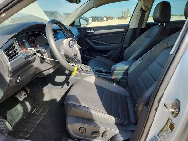 2021 VOLKSWAGEN JETTA S / SE / R-Line