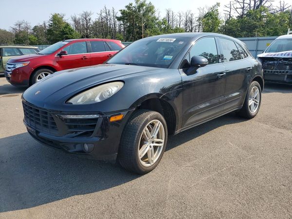 2016 PORSCHE MACAN — Front 3/4