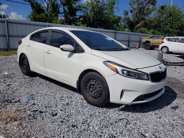 2017 KIA FORTE LX Base