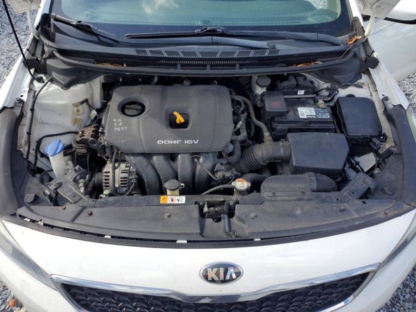 2017 KIA FORTE LX Base