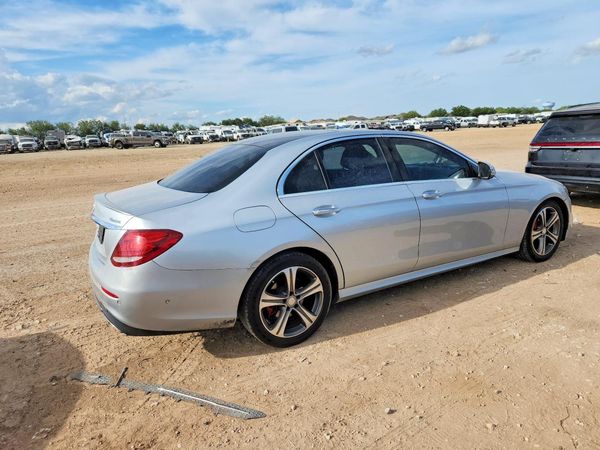 2017 MERCEDES-BENZ E E300-4M