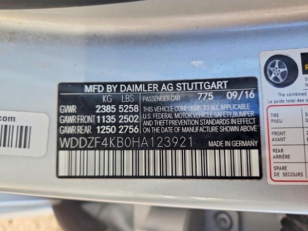 2017 MERCEDES-BENZ E E300-4M