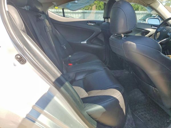 2012 LEXUS IS 250C