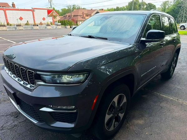 2023 JEEP GRAND CHEROKEE