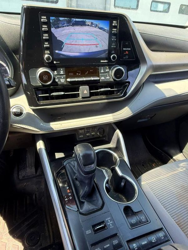 2021 TOYOTA HIGHLANDER L