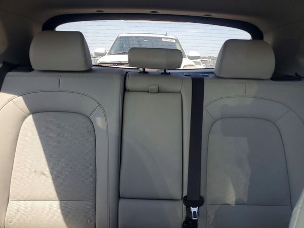 2022 HYUNDAI KONA Limited