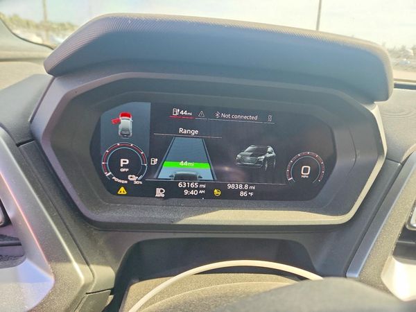 2022 AUDI Q4 E-TRON quattro Premium Plus