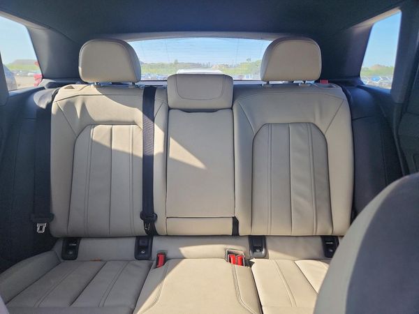 2022 AUDI Q4 E-TRON quattro Premium Plus