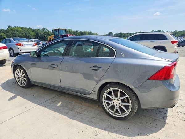 2016 VOLVO S60 SV35 Platinum