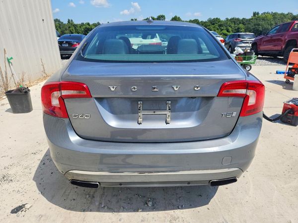 2016 VOLVO S60 SV35 Platinum