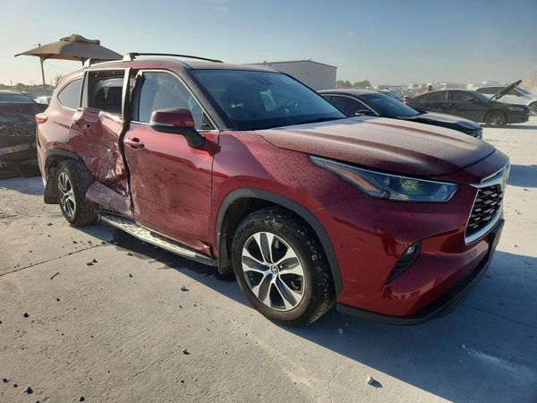2023 TOYOTA HIGHLANDER