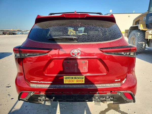 2023 TOYOTA HIGHLANDER