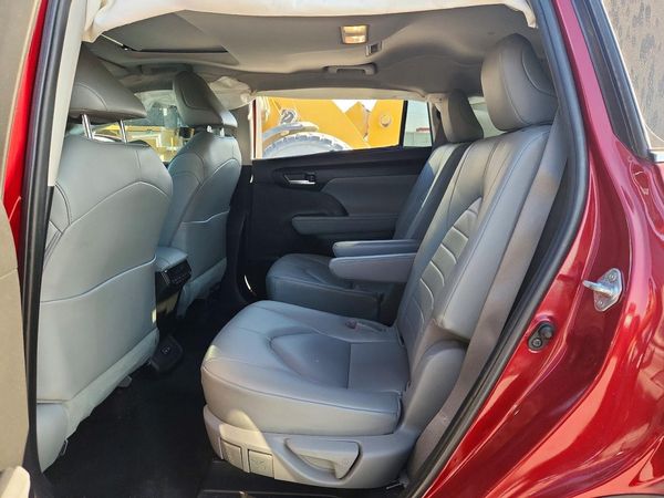2023 TOYOTA HIGHLANDER