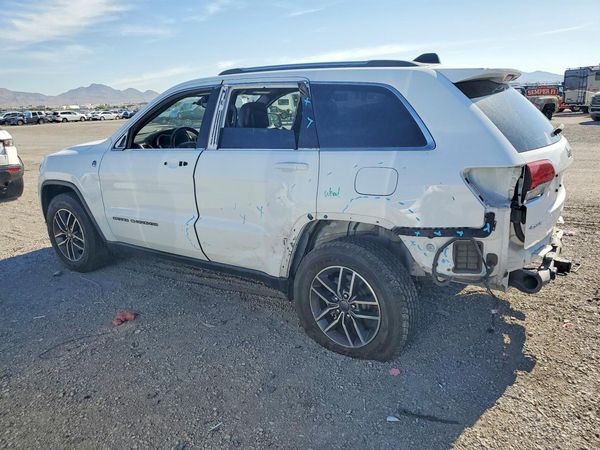 2020 JEEP GRAND CHEROKEE Laredo