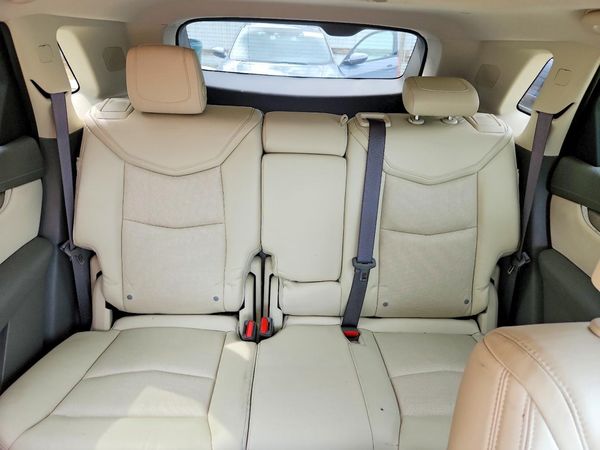 2017 CADILLAC XT5