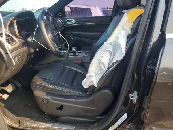 2014 JEEP CHEROKEE Summit — DENT