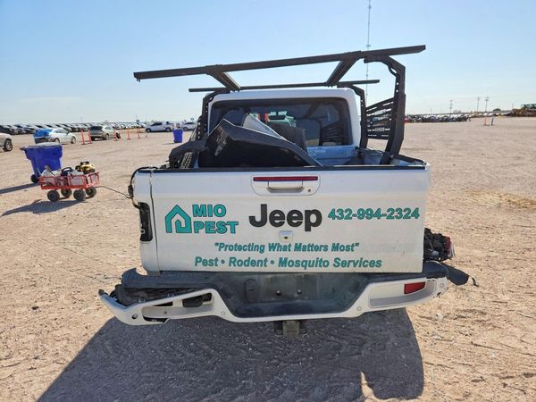 2023 JEEP GLADIATOR