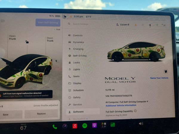 2026 TESLA MODEL Y