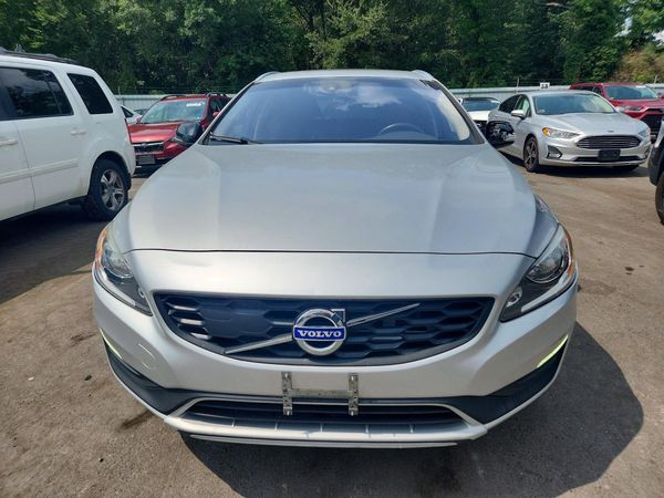 2017 VOLVO V60 CROSS COUNTRY Premier