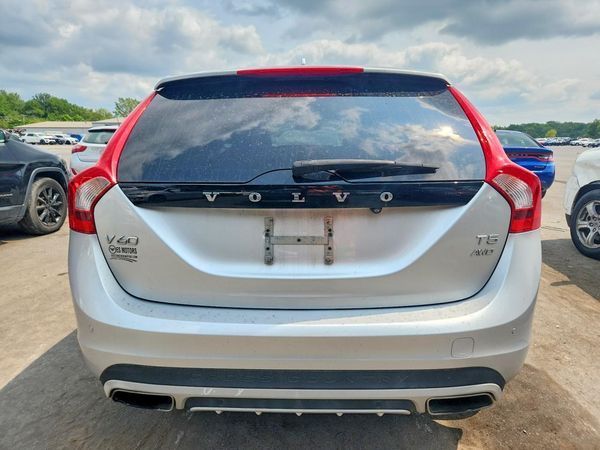 2017 VOLVO V60 CROSS COUNTRY Premier