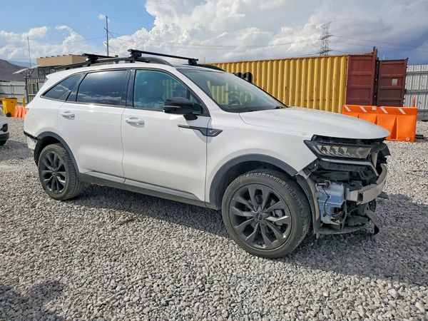 2023 KIA SORENTO EX
