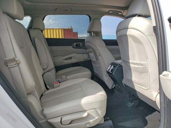 2023 KIA SORENTO EX