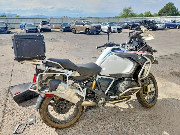 2022 BMW R 1250 Adventure