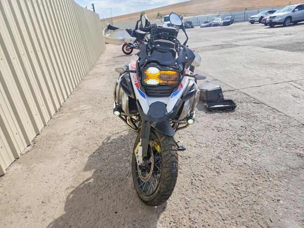 2022 BMW R 1250 Adventure