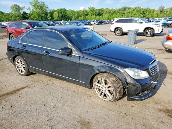 2013 MERCEDES-BENZ C C300