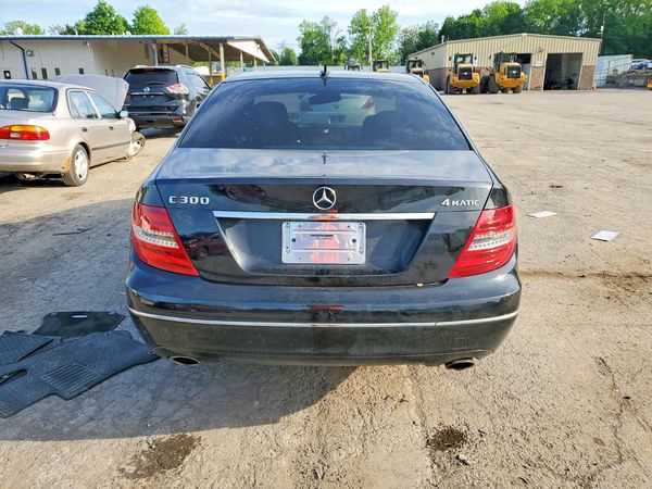 2013 MERCEDES-BENZ C C300