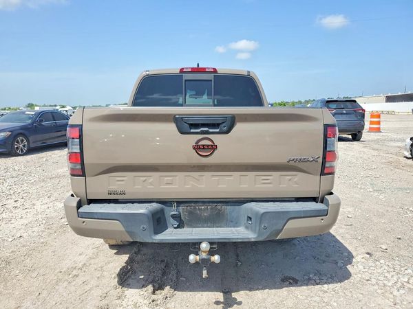 2022 NISSAN FRONTIER