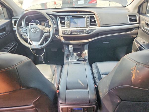 2016 TOYOTA HIGHLANDER Base/Hybrid