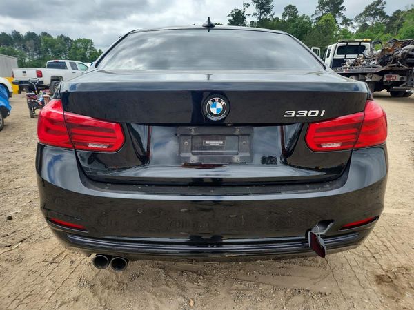 2018 BMW 330