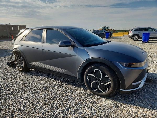 2024 HYUNDAI IONIQ SEL