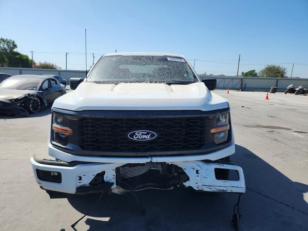 2024 FORD F150