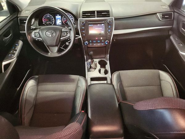 2016 TOYOTA CAMRY