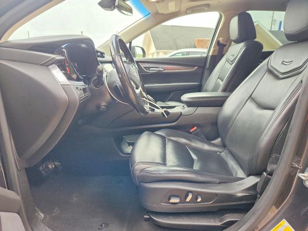 2019 CADILLAC XT5