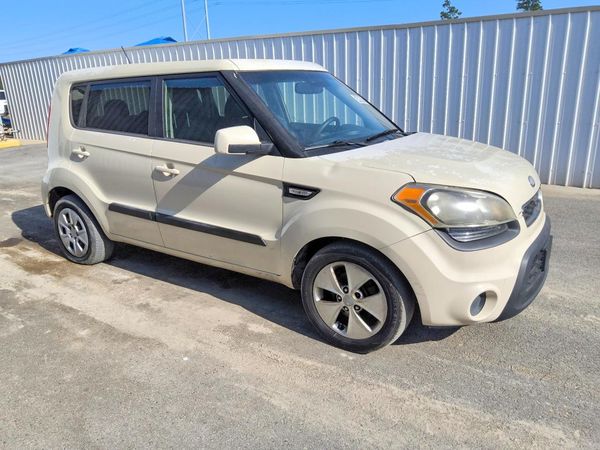 2013 KIA SOUL All Trims