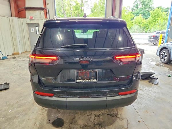 2021 JEEP GRAND CHEROKEE Laredo