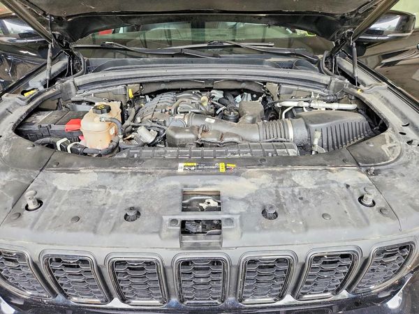 2021 JEEP GRAND CHEROKEE Laredo