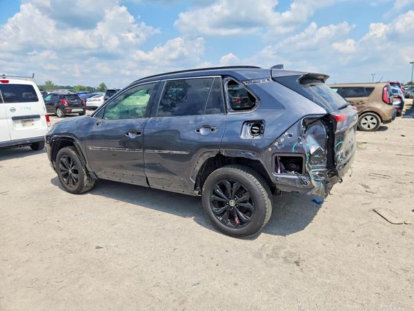 2022 TOYOTA RAV4 SE