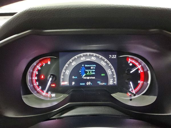 2024 TOYOTA RAV4 LE