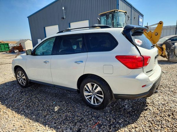 2018 NISSAN PATHFINDER