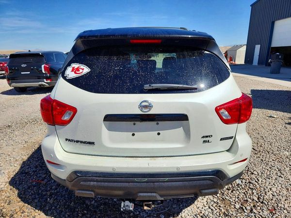 2018 NISSAN PATHFINDER