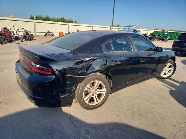 2019 DODGE CHARGER SXT