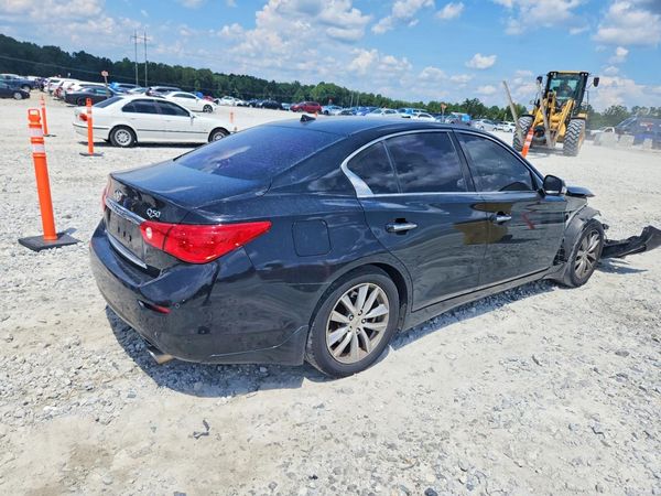2017 INFINITI Q50