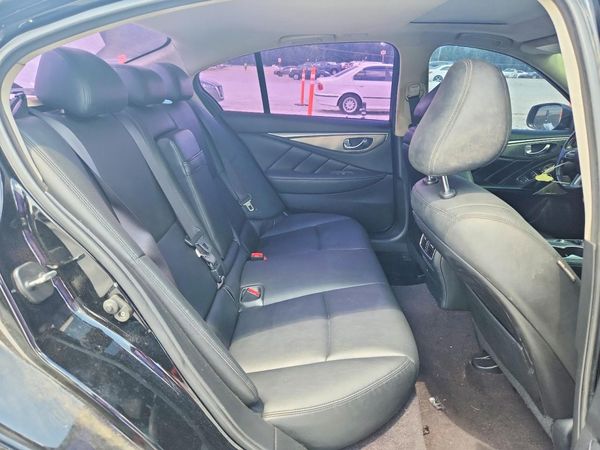 2017 INFINITI Q50