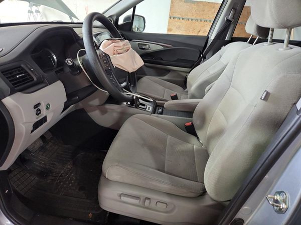 2016 HONDA PILOT EX — DENT